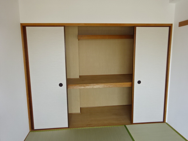 エスポワール西神戸の収納