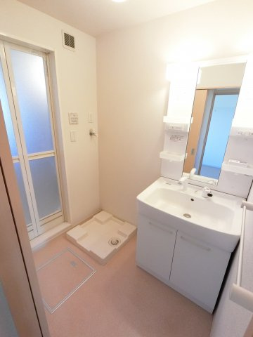 【洗面所】