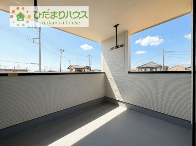 【バルコニー】 | 第2土浦市烏山　新築戸建 | 広々としたバルコニー。お洗濯物もぜーんぶ干せちゃいます！！