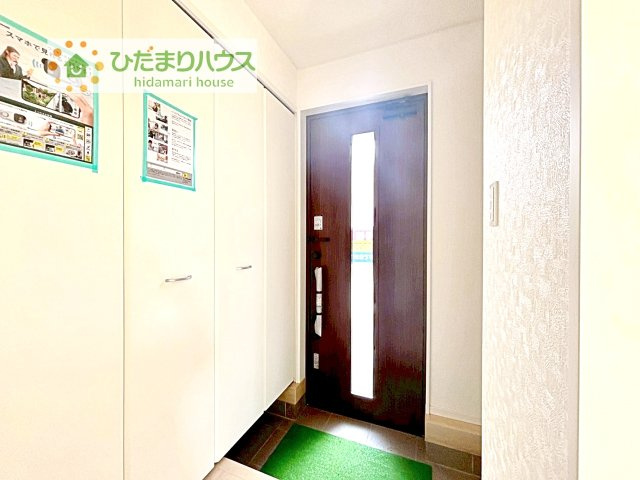 【玄関】 | かすみがうら市下稲吉第15　新築戸建　1号棟 | 家族の靴をたっぷり収納！大型シューズクローゼット付き(^^♪