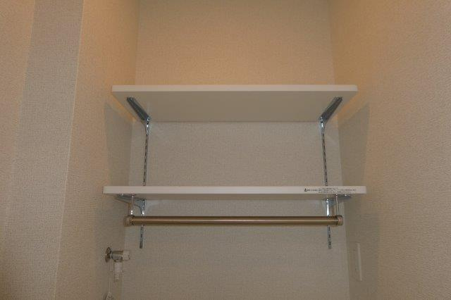 エトワールポレールⅥの収納|洗濯機置き場上収納