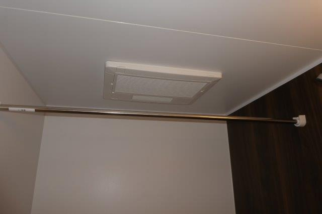 エトワールポレールⅥの浴室|浴室乾燥機