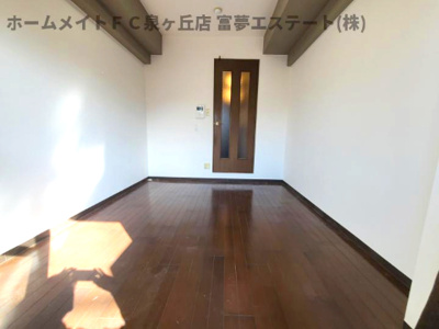 【居間・リビング】 | グリンヒルズ | こ　反転タイプのお部屋の写真
