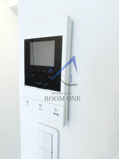 N-house北千住のセキュリティ|モニター付きインターホンです。