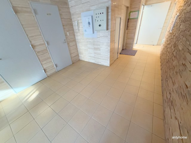 日興桜川ハイツのロビー