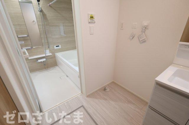 《仲介手数料無料》富士見市上沢２丁目3-1新築一戸建てグラファーレのランドリースペース