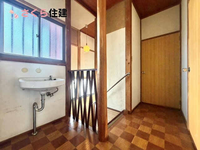 野木町丸林　中古戸建の洗面所|2階にも手洗い場あります。