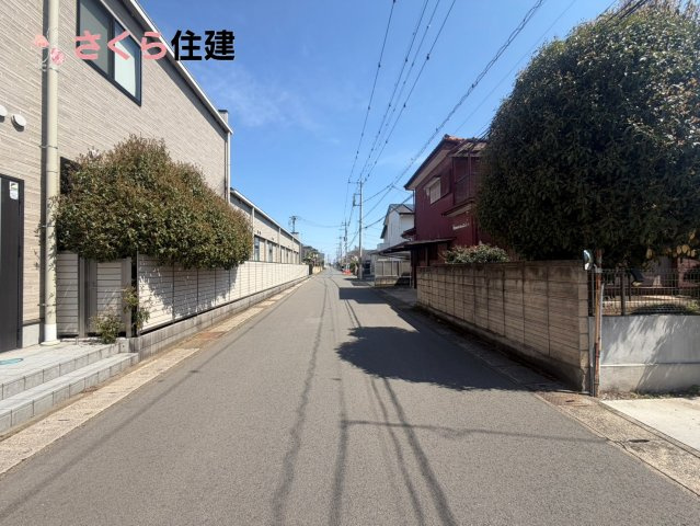 野木町丸林　中古戸建の前面道路含む現地写真|前面道路西側　6ｍ　