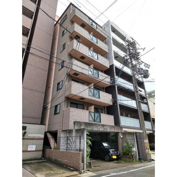 ルミナ新栄の外観