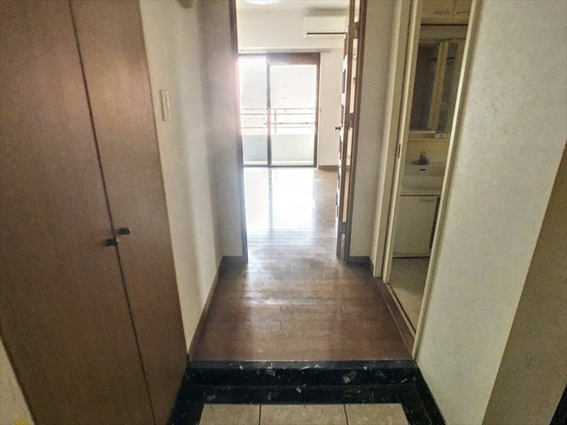 ガーデンコートけやきの玄関