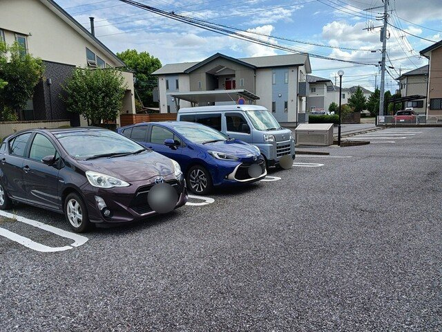 ＵＮＩＴＥ　ＳＯＥＭＯの駐車場|駐車場完備です