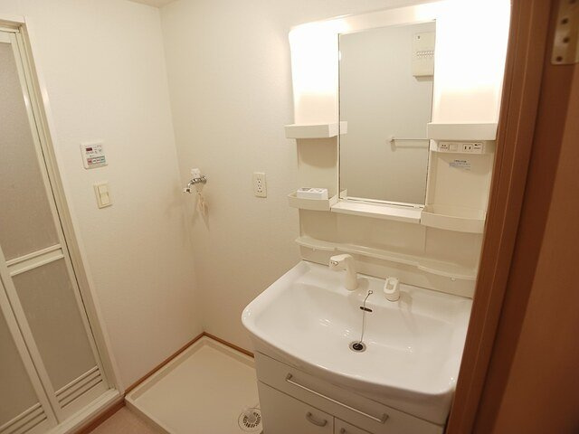 ＵＮＩＴＥ　ＳＯＥＭＯの洗面所|使いやすい洗面所です