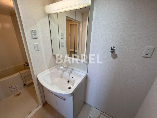 エルベコート豊中服部の洗面所