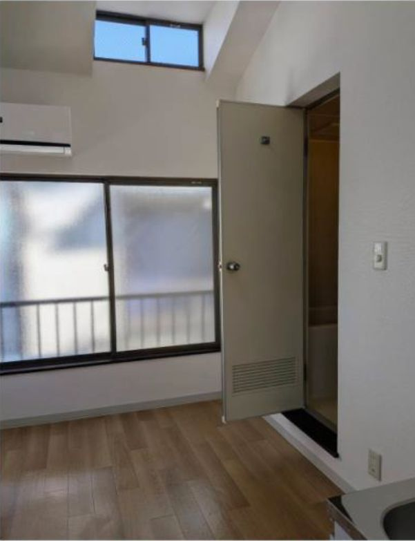 ビレッヂ坂上の居間・リビング|南向きのお部屋☆