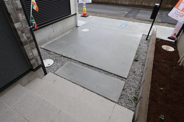 《仲介手数料無料》富士見市上沢２丁目4-8新築一戸建てKEIAI GRACEの駐車場