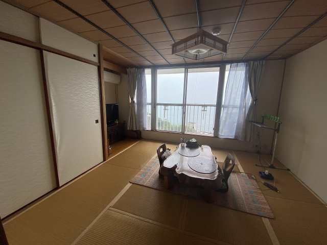 熱海ビラの和室