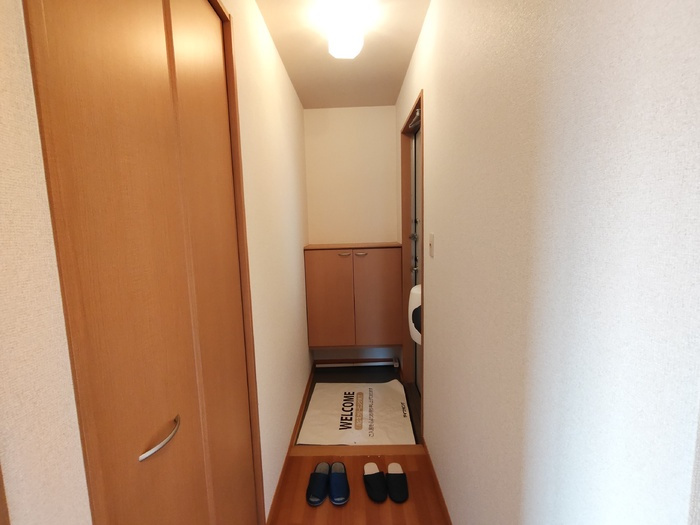 ベルメゾン３３３の玄関