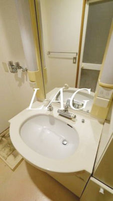 【洗面所】 | テルノ浅草 | 洗面台です。