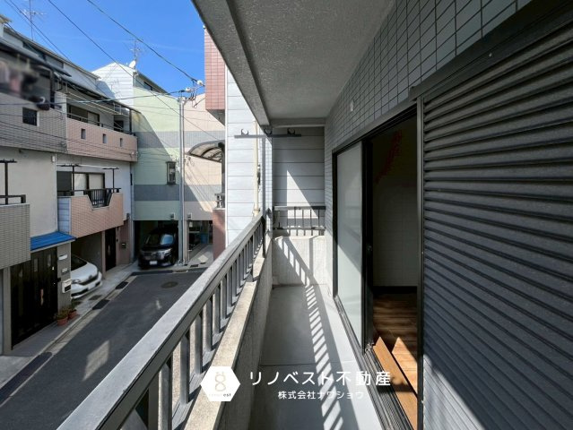 東大阪市稲田本町2丁目のバルコニー|【リノベスト不動産】テナント（事業用）物件のご紹介も可能です。事務所移転・新規開業等お気軽にご相談ください♪