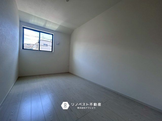 東大阪市菱屋西1期の洋室|約5帖の洋室
