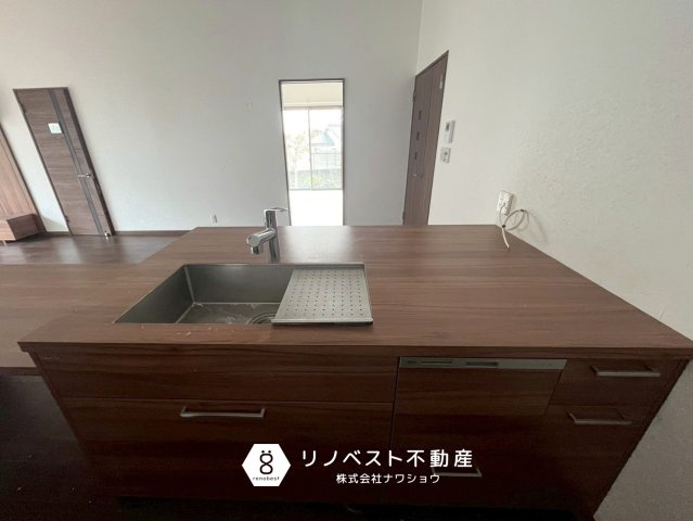 東大阪市上六万寺町のキッチン|食洗機付きなので、洗い物の手間が省けます◎