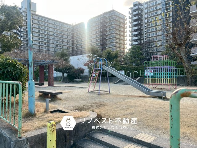 マンハイムグラン石切のその他共用部分|敷地内には公園がございます◎