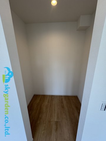 藤沢市鵠沼藤が谷３期　新築戸建　全１棟の収納|大きなスペースがあり、収納には困りません