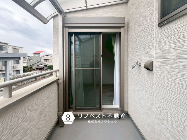 東大阪市大蓮北３丁目のバルコニー|【リノベスト不動産】弊社は近鉄大阪線・奈良線『布施』駅から徒歩2分の場所にございます♪
