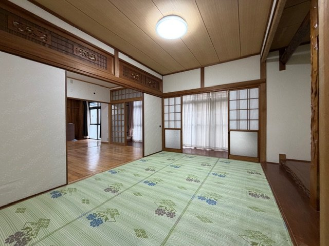 都城市都原町の中古一戸建の和室