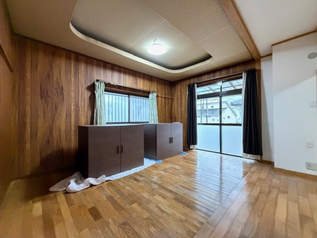 都城市都原町の中古一戸建の洋室