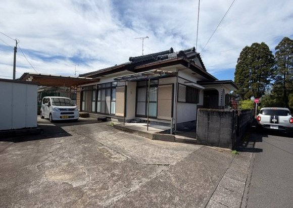 都城市都原町の中古一戸建の外観