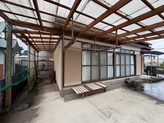 都城市都原町の中古一戸建のバルコニー