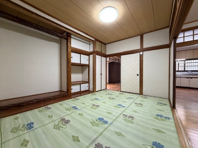 都城市都原町の中古一戸建の和室