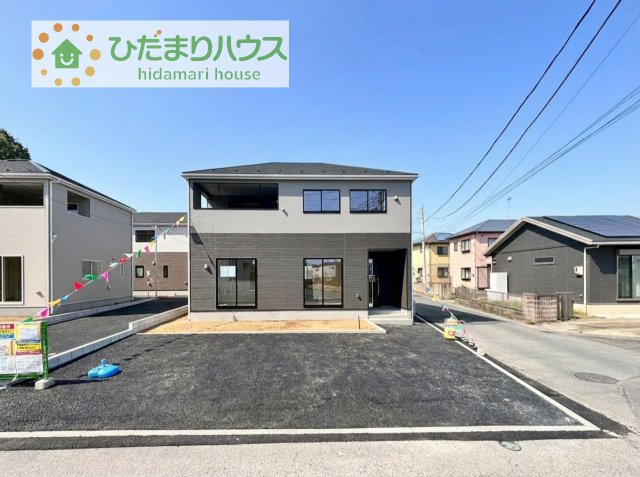 【駐車場】 | かすみがうら市下稲吉第15　新築戸建　2号棟 | マイホームなら駐車場代がかかりません！しかも、自宅の駐車場で洗車ができます！今までコイン洗車に行っていた手間も省けて、節約にもつながります(^^♪