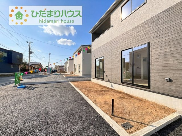 【庭】 | かすみがうら市下稲吉第15　新築戸建　2号棟 | 周辺には高い建物がないため、お庭には太陽の光が降り注ぎます♪
