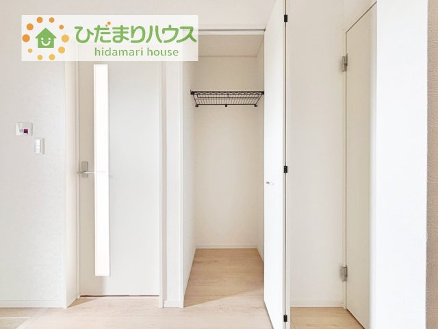 【収納】 | かすみがうら市下稲吉第15　新築戸建　2号棟 | 収納場所に困る掃除機や掃除用具はこちらへ！！