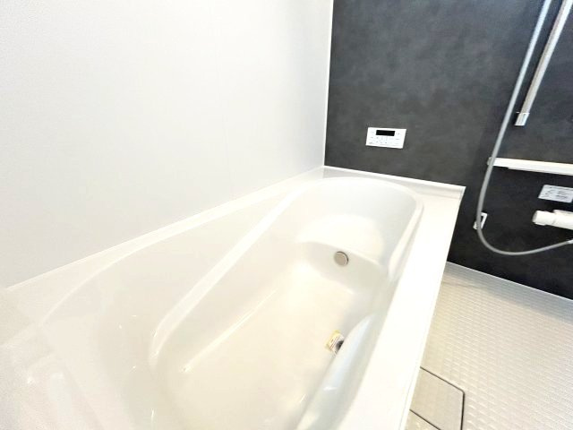 三木市緑が丘町中1丁目　B号棟の浴室