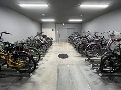 【その他共用部分】 | シャローズワン立売堀 | シャローズワン立売堀　駐輪場