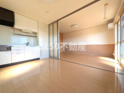 リビングタウン南塚　Bの居間・リビング