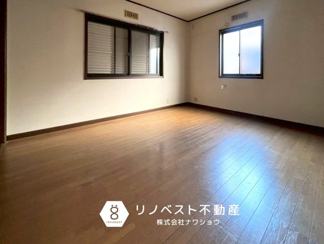 東大阪市西石切町１丁目の洋室|2階洋室。クローゼット付き。
寝室におすすめです◎