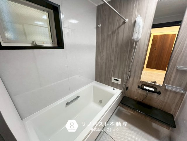 東大阪市南上小阪B号地の浴室|浴室暖房乾燥機・追い焚き機能など新築ならではの便利な設備が満載！