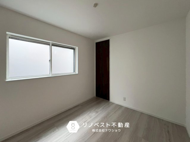 東大阪市南上小阪B号地の洋室|約5.3帖の洋室。
子供部屋におすすめです◎