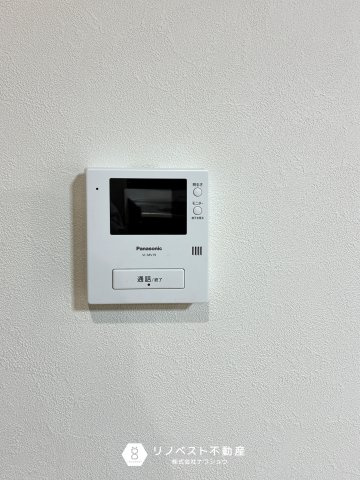 東大阪市加納8丁目中古戸建の防犯設備|TVモニター付きインターホンなので事前に訪問者を確認できるのはセキュリティー面も安心です◎