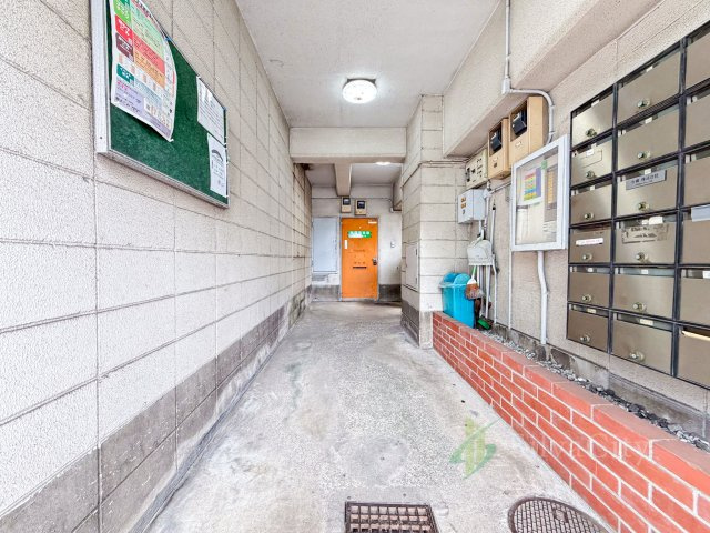 向島マンションのロビー|エントランスホール