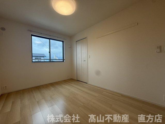 直方市大字感田のアパートの寝室