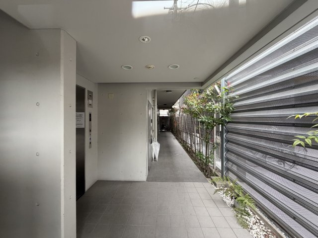 アプリコット長居のロビー