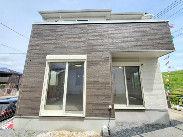 三郷市　新和2丁目　中古戸建