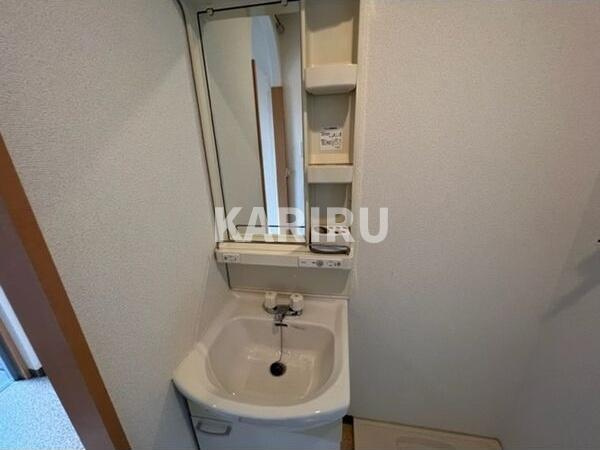 ジュネス関目高殿の洗面所