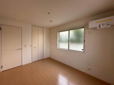 【洋室】 | Maison新桜ヶ丘/メゾン新桜ヶ丘 | ※参考写真※洋室6帖☆二面採光の角部屋です！子供部屋や書斎・寝室など多用途に使えそうなお部屋です♪