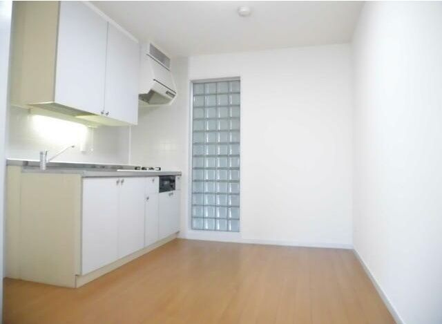 コスモリード駒沢大学の内装